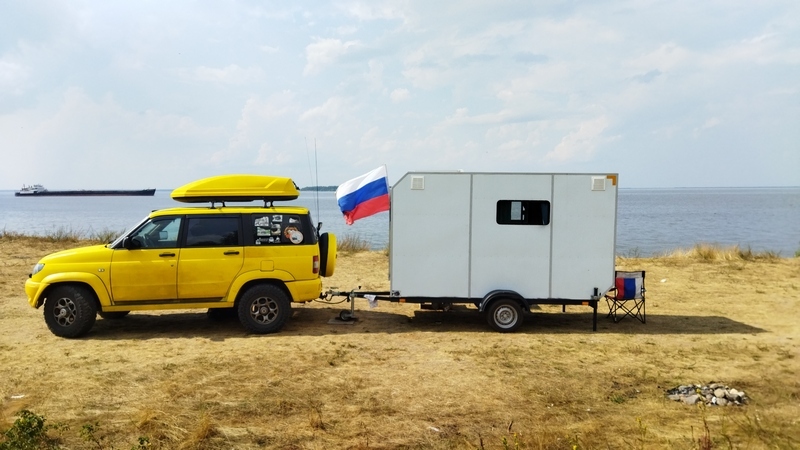В Рыбинск с караваном (домик на колесах)